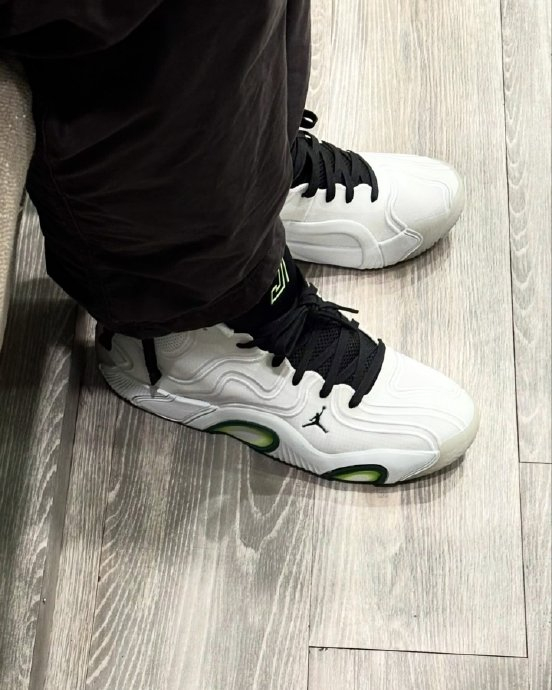 塔图姆亲友专属限量球鞋灵感源自黄瓜片