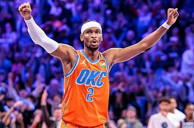 亚历山大冲击四次30+大关 哈登库里杜兰特詹姆斯