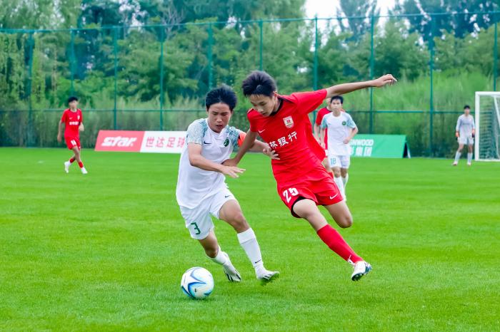 第九届“长城杯”国际青少年足球邀请赛在北京