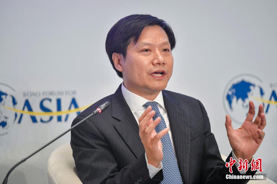 雷军观赛传闻遭辟谣 武汉三镇亚冠折戟投资人退